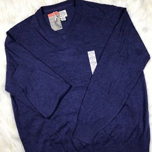 St John's Bay men's pullover NWT